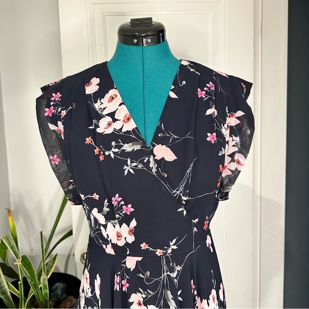 Eliza J Floral High/Low Faux Wrap Chiffon Dress size 4 - Picture 15 of 16